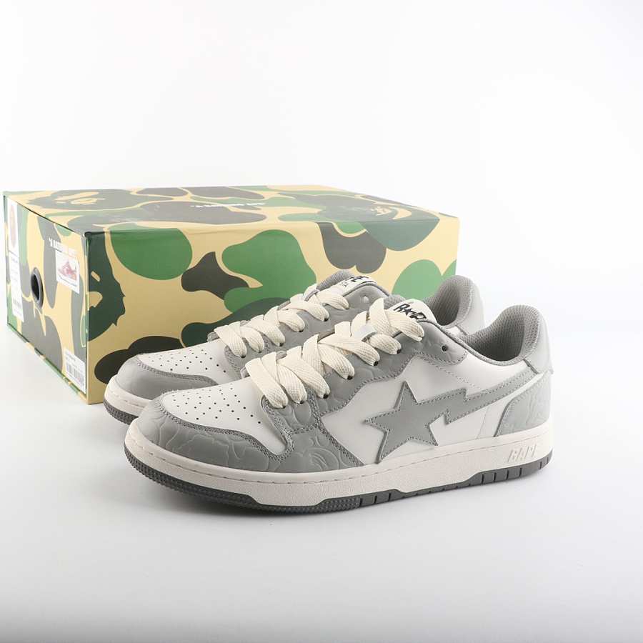 a bathing ape court sta light grey cream