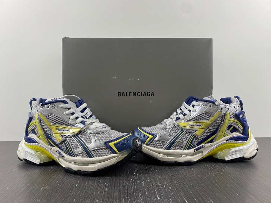 balenciaga race runners yellow